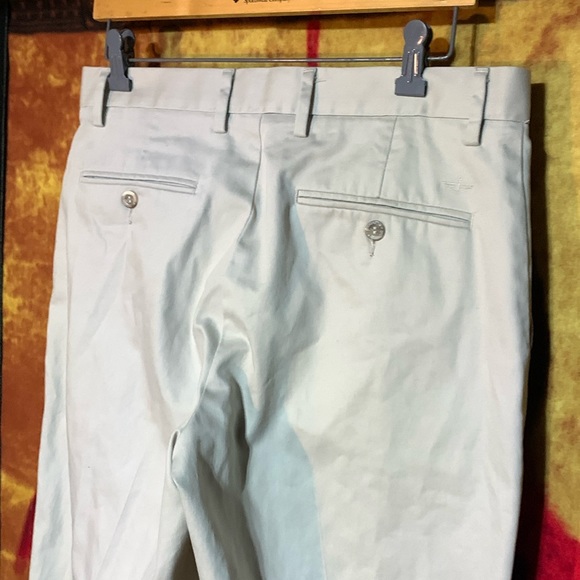 DOCKERS-men’s beige ‘CLASSIC FIT’ pleated chino dress pants - Picture 7 of 11